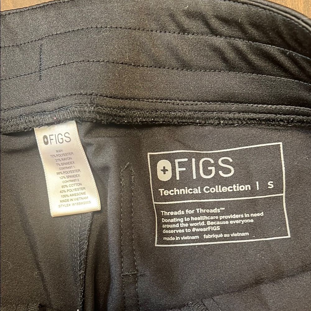 🖤 FIGS Technical Collection Jogger Scrub Pants – Black, Size Small 🩺 - Picture 5 of 6